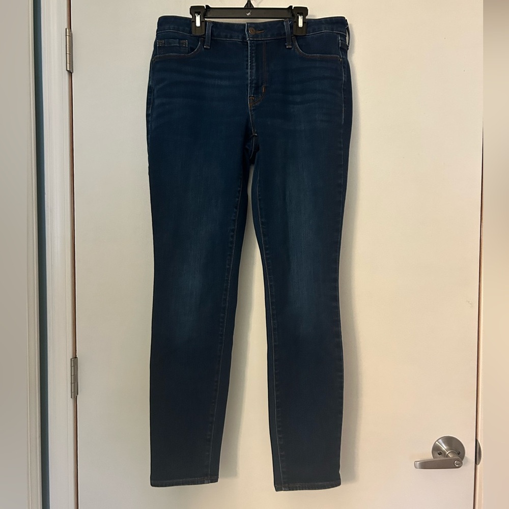 Old Navy Women’s 10 Long Mid-Rise Pop Icon Skinny Jeans